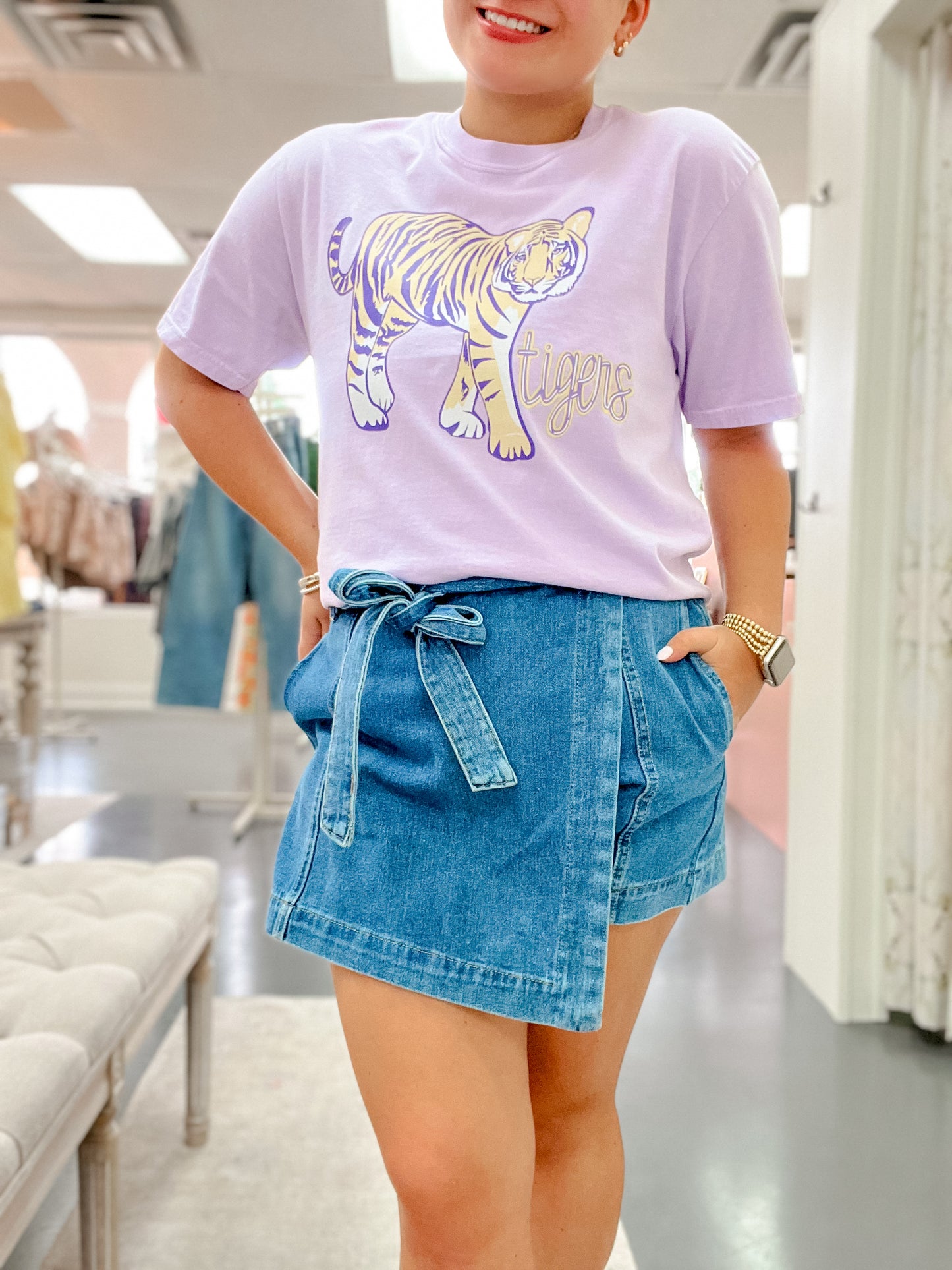 LSU Tiger Graphic Tee Lavender