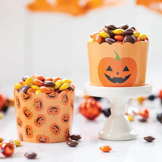 Jack-o-lantern baking cups