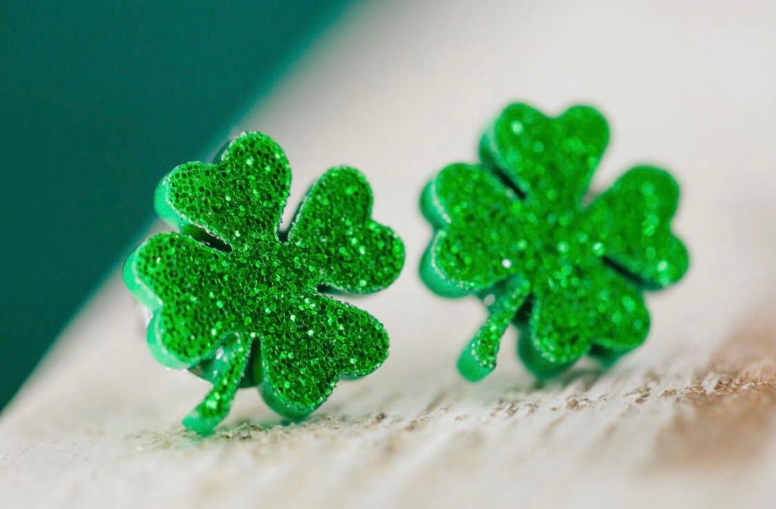 Clover Studs