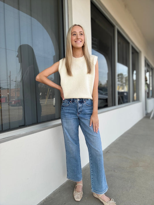 Petit Regular Medium Wash strait Leg Denim