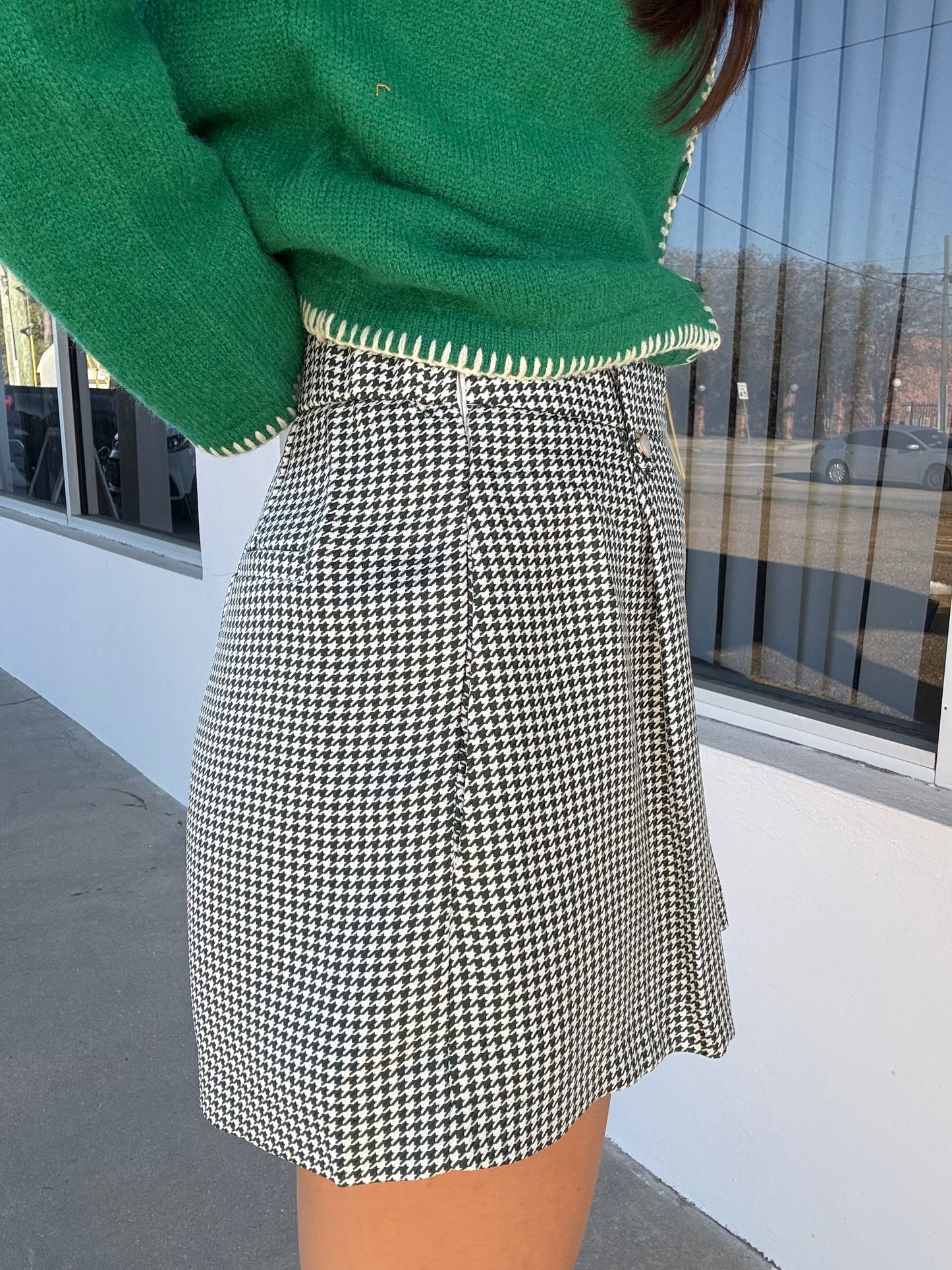 Hunter Green Houndstooth Shorts