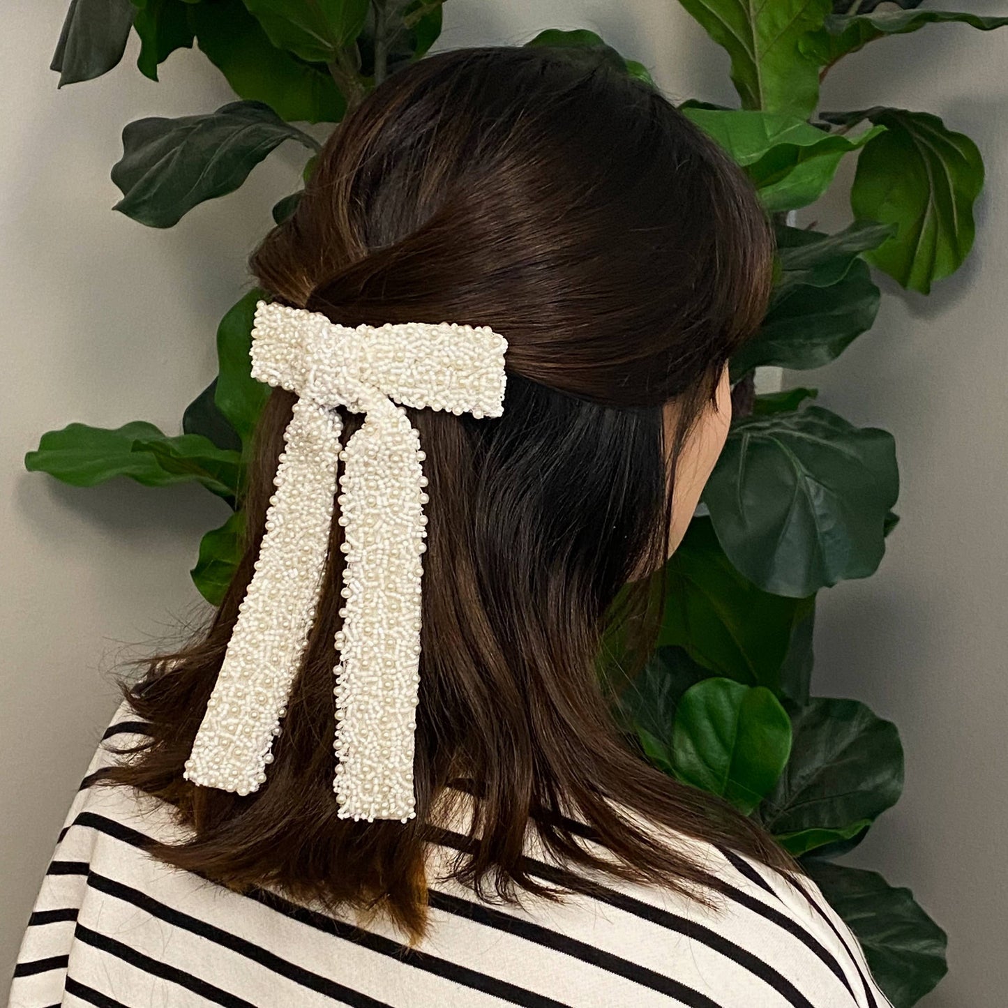 Luxe Beaded Bow Hair Clip